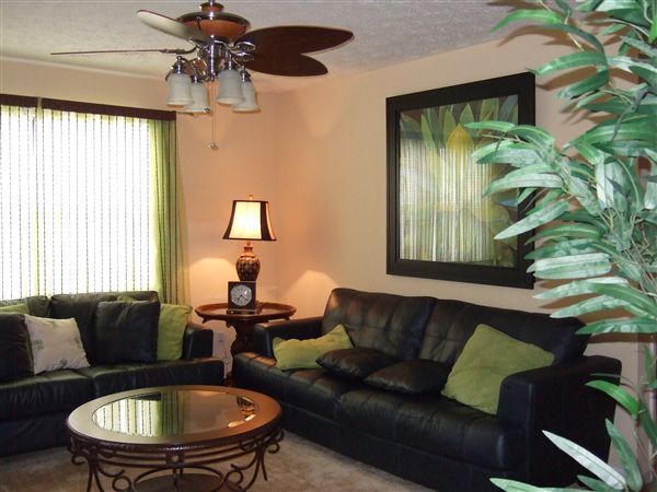 Building Photo - 240 Riverwalk Dr