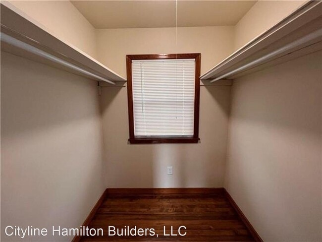 Building Photo - 3 br, 1 bath House - 510 Charles St