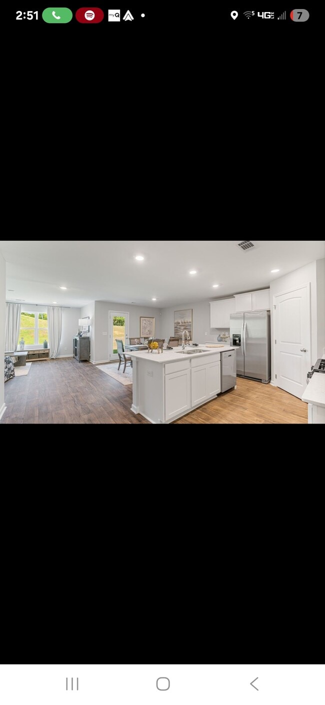 Building Photo - 416 Oliver Dr