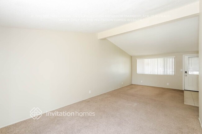 Building Photo - 27210 Marchland Ave