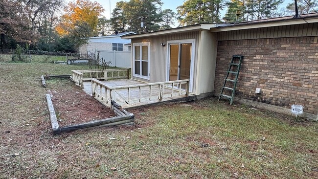 Foto del edificio - 112 Crestview Dr