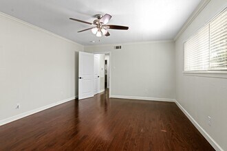 Building Photo - 5219 Cheena Dr
