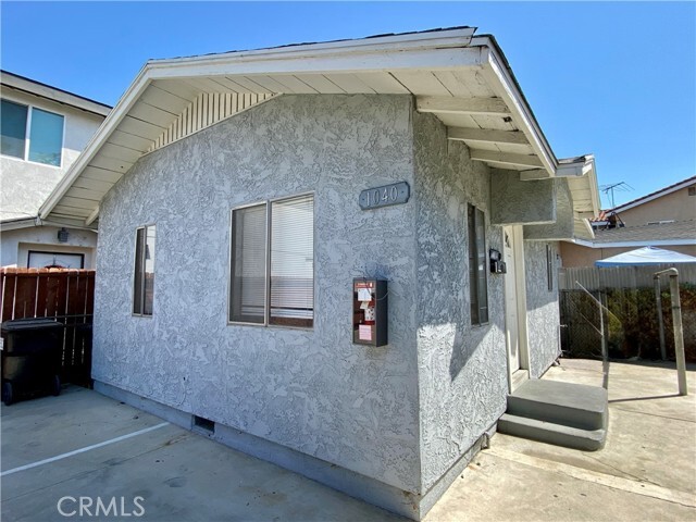 Foto principal - 1040 S Ditman Ave