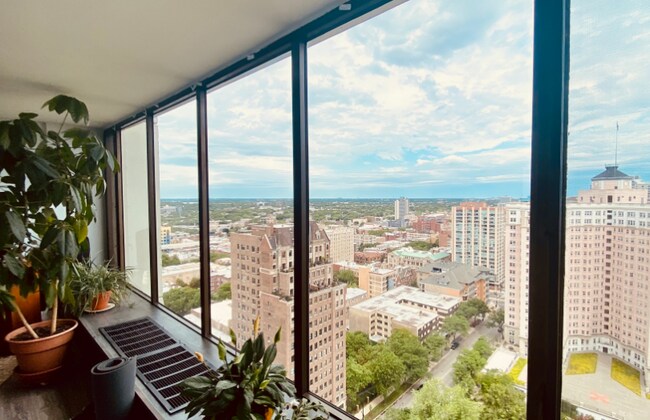 Foto del edificio - 5455 N Sheridan Rd