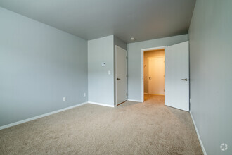 Yahara Landing Apartments photo'