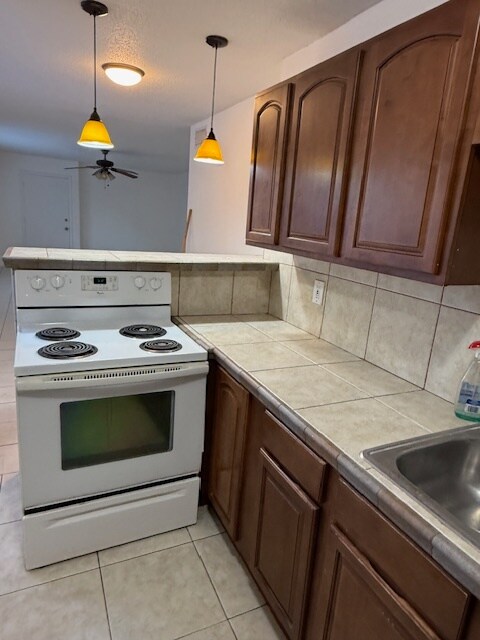 Foto del edificio - 1020 N 18th Ct