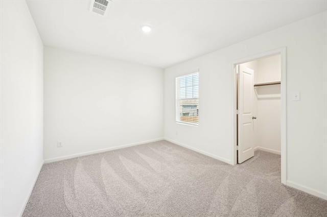 Foto del edificio - 4425 Marigold Dr