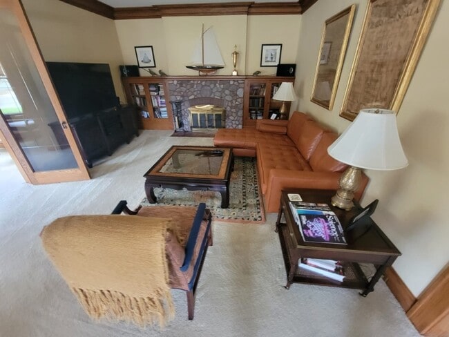 Building Photo - 1603 1st Ave S