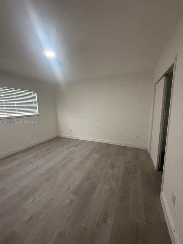 Foto del edificio - 8295 NE Miami Ct