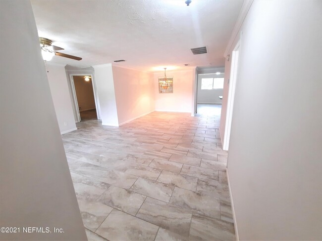 Building Photo - 4141 Cumbrian Gardens Ln