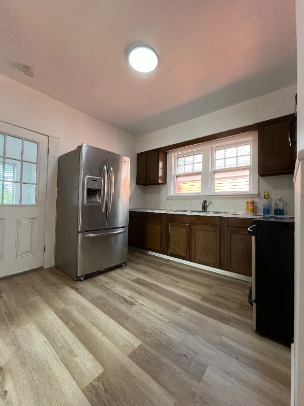 Building Photo - 2415 Guilderland Ave