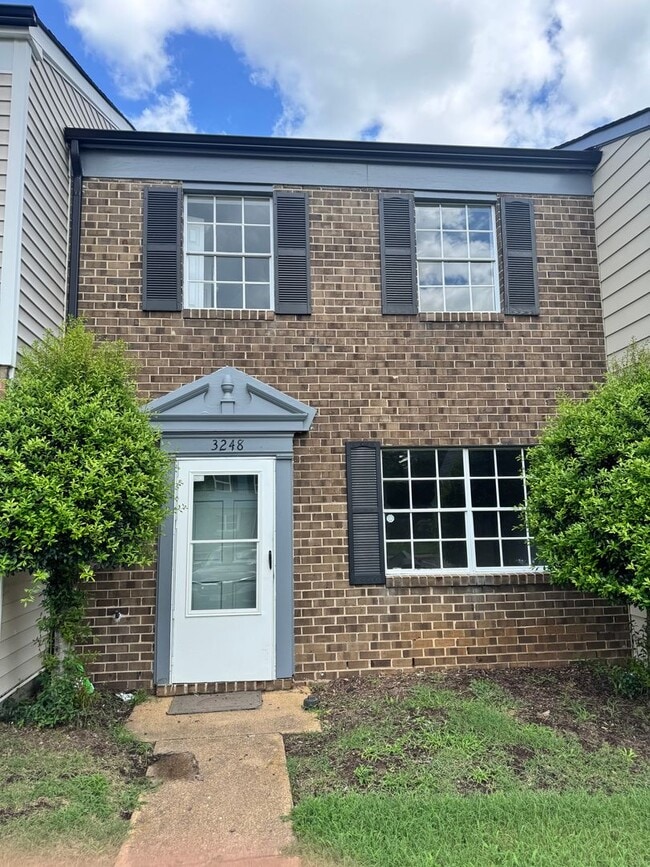 Building Photo - 3248 Hunters Mill Dr