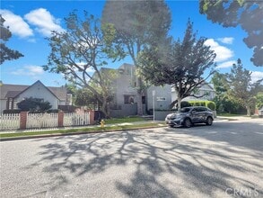 Building Photo - 2408 34th St