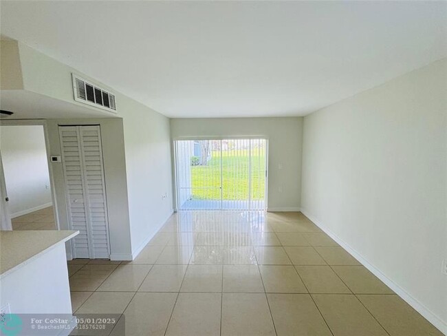 Foto del edificio - 1179 Benoist Farms Rd