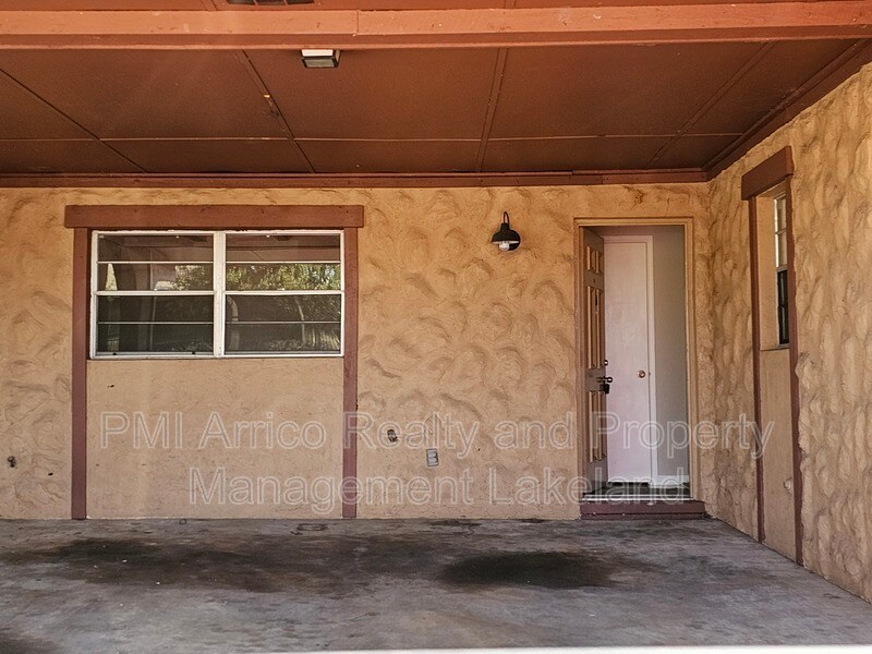 Primary Photo - 2245 9th St SE
