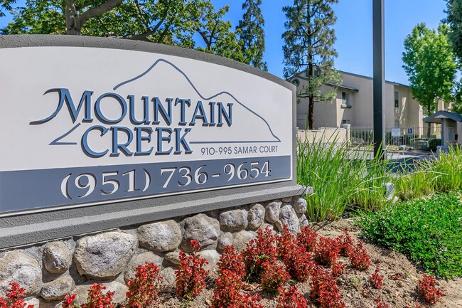 Foto del edificio - Mountain Creek Apartments