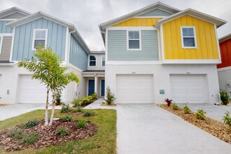 Building Photo - 4317 Hillock Blvd