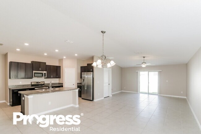 Foto del edificio - 3189 Lytton Hall Dr