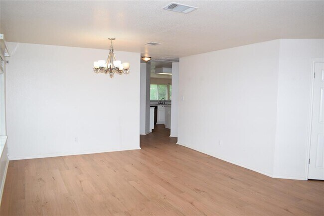 Foto del edificio - 2418 Willow Way