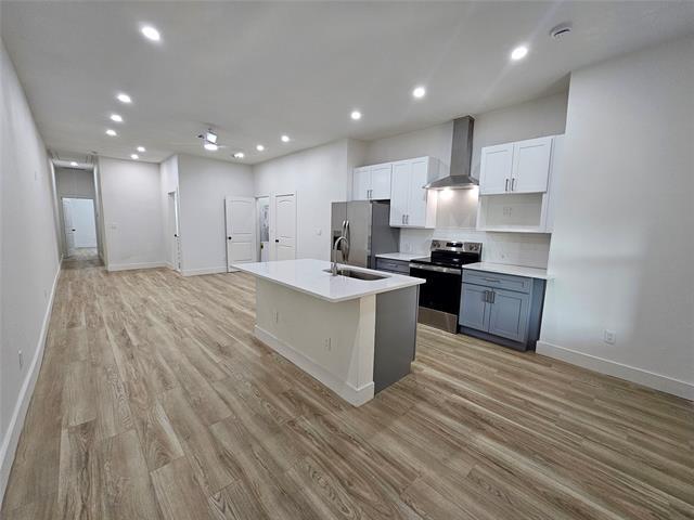 Foto del edificio - 808 W 10th St