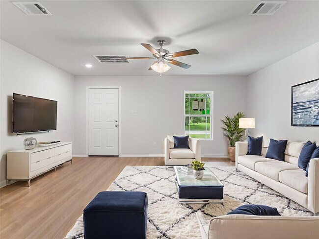 Foto del edificio - 304 N Orange St