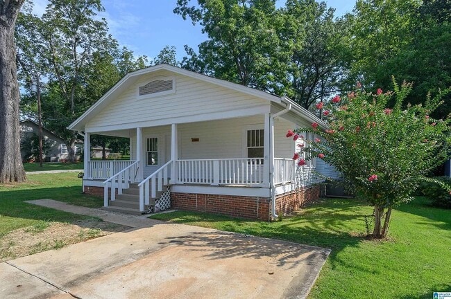 Building Photo - 260 Vine St