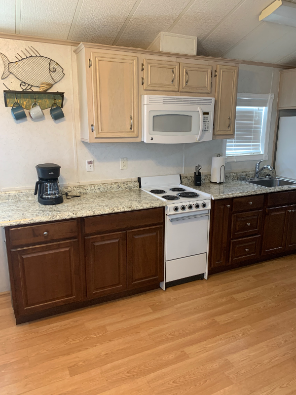 Foto del edificio - 2580 NE Indian River Dr