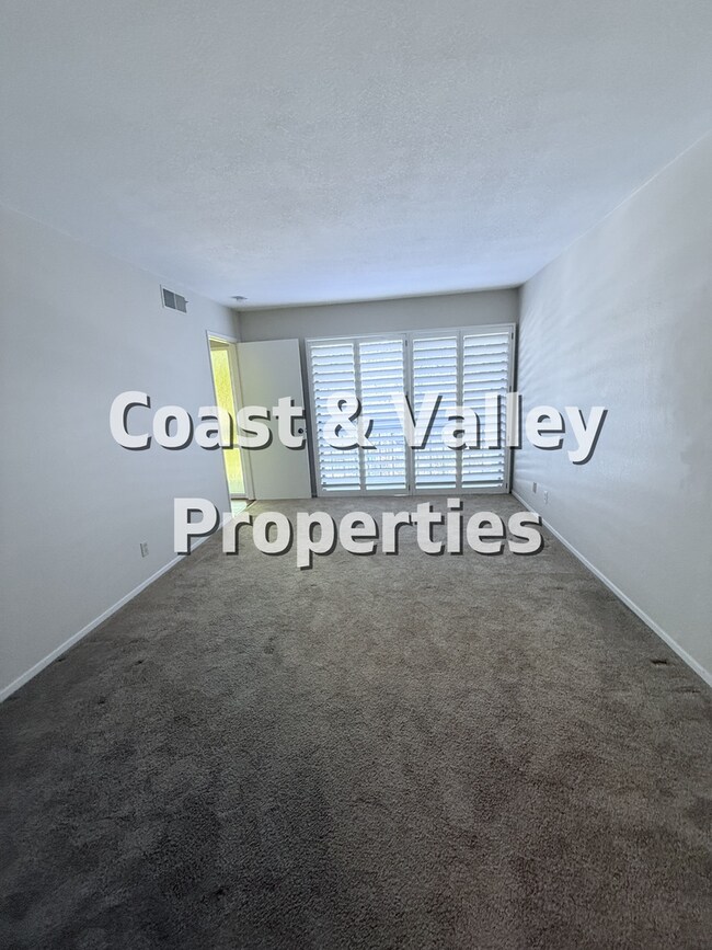 Foto del edificio - Carmel Townhouse for RENT!!!