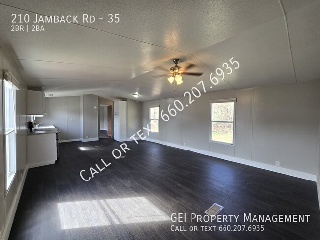 Building Photo - 210 Jamback Rd
