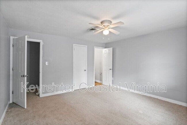 Foto del edificio - 2319 Jamestown Ave
