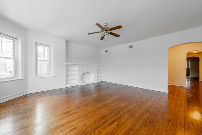 Foto del edificio - 7831 S Kingston Ave