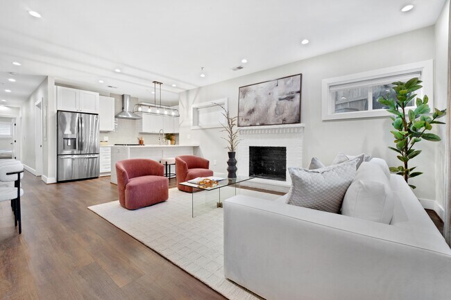 Foto del edificio - 1419 Upshur St NW