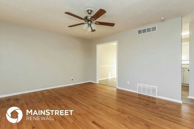 Foto del edificio - 11801 Armitage Dr