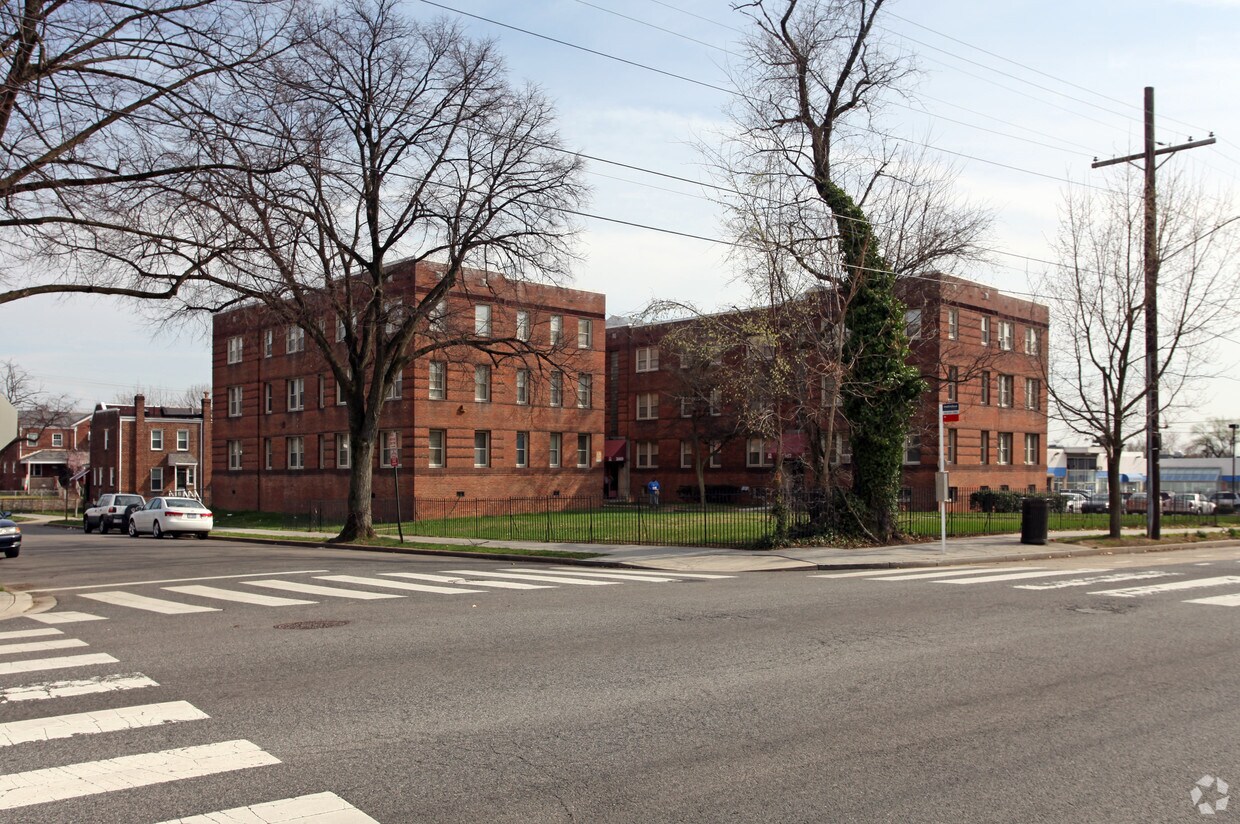 3867 Alabama, ¡alejado SE - 3867 Alabama Ave SE
