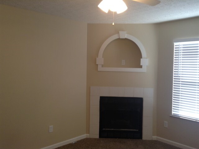 Building Photo - 1205 Onslow Dr