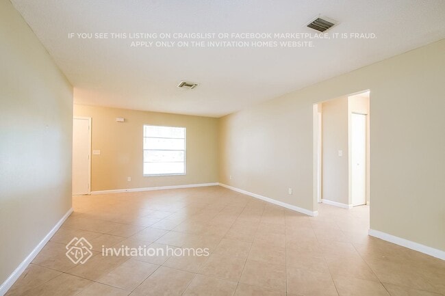 Building Photo - 2454 Hope Ave