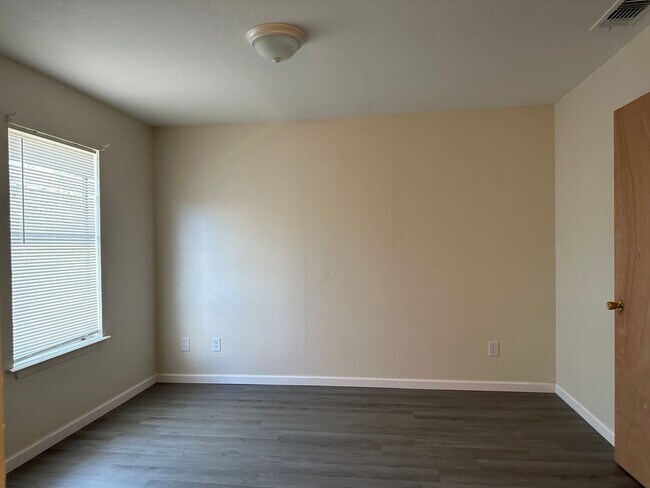 Foto del edificio - Ready for move in