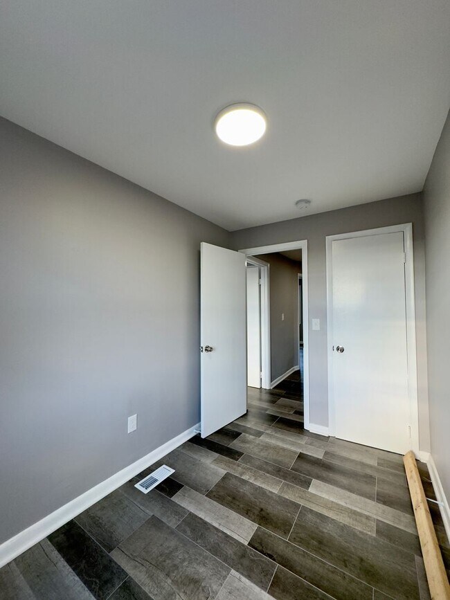 Foto del edificio - Charming 4 Bed/2 Bath in Dundalk