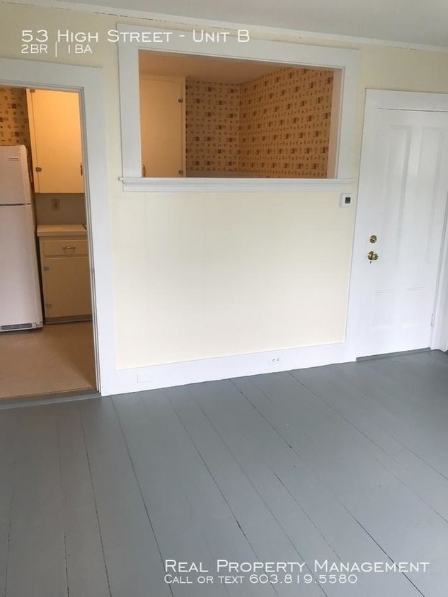53 High St, Exeter, NH 03833 Room for Rent in Exeter, NH
