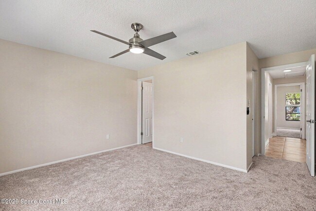 Building Photo - 3695 Brentwood Ct