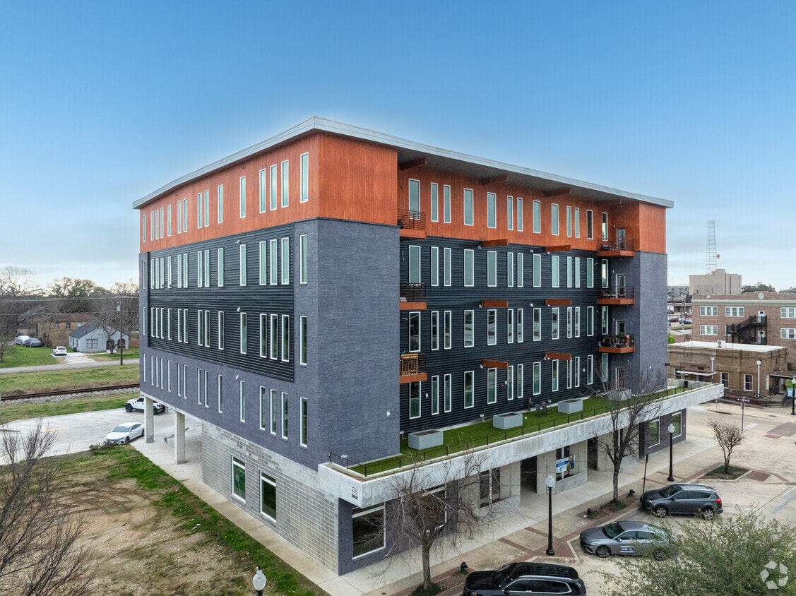 Building Photo - Jordan's Lofts