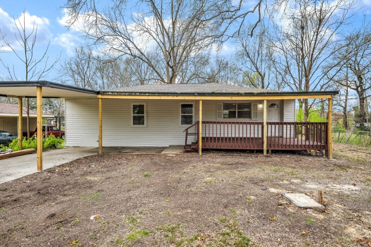Primary Photo - Renovated 4-Bed Home in Pleasant Grove!