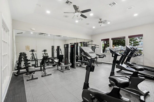 Building Photo - Park at North Vista