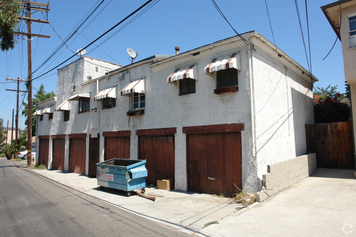 Foto del edificio - 12114 Hoffman St