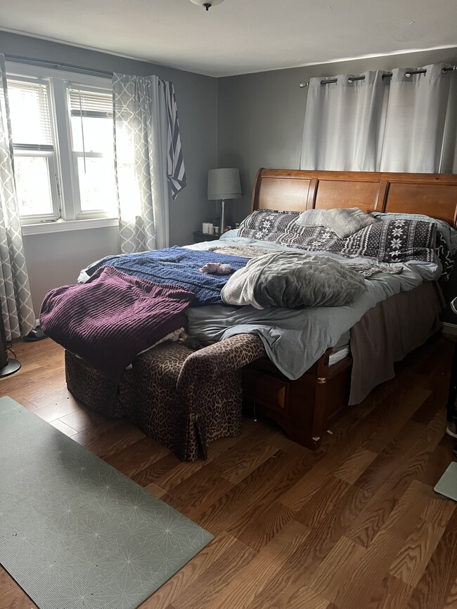 Building Photo - 27 Intervale St