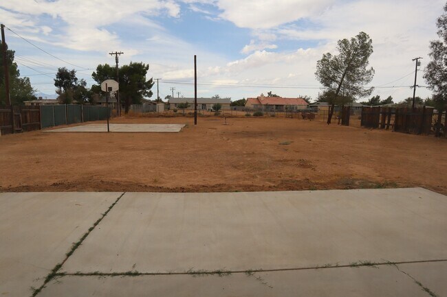 Foto del edificio - Apple Valley, 3 Bedroom, 2 Bathrooms, 1/2 ...