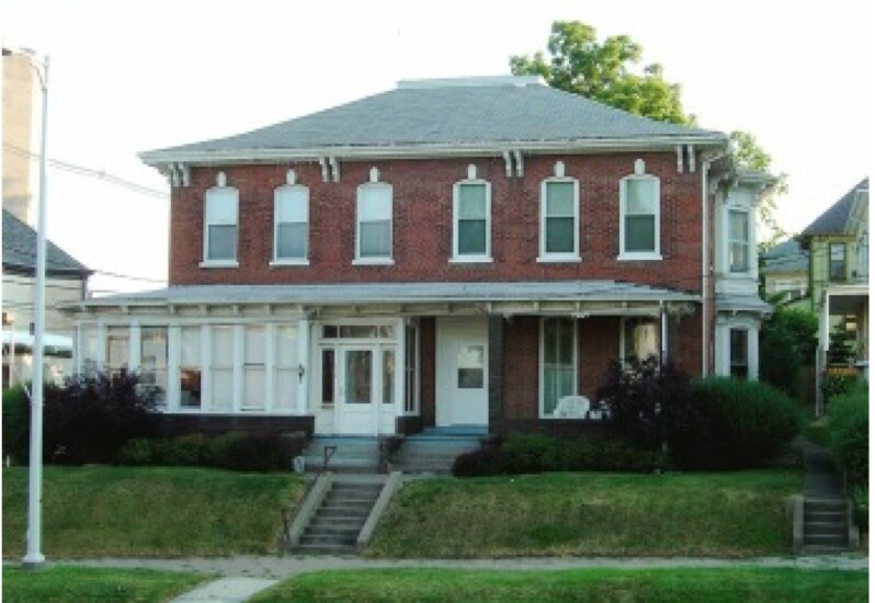 Foto principal - 412 Iowa Ave