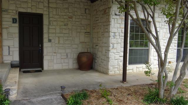Foto principal - 5551 Woodland Hill