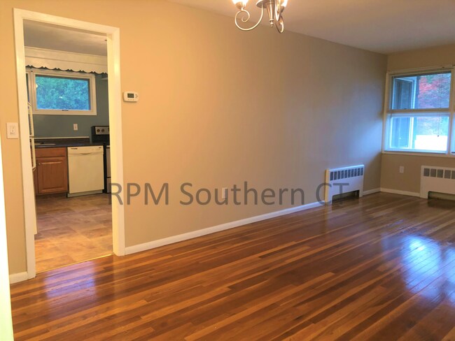 Foto del edificio - Westville Ranch | 3 Beds | 1.5 Baths