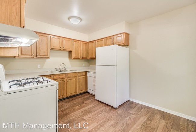 Foto del edificio - 3 br, 1 bath Apartment - 1001 Vincent Court